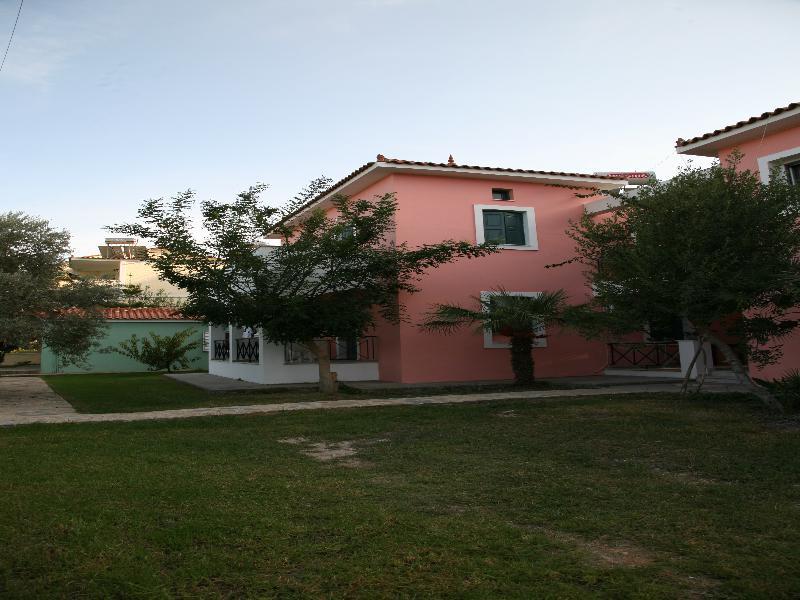 Zeus Hotel Ireo  Exterior foto